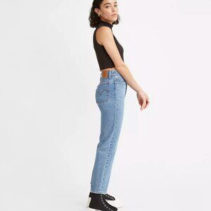 Levi's Wedgie Straight Fit Jeans | Size 24 | Medium Wash | Iconic Vintage Look